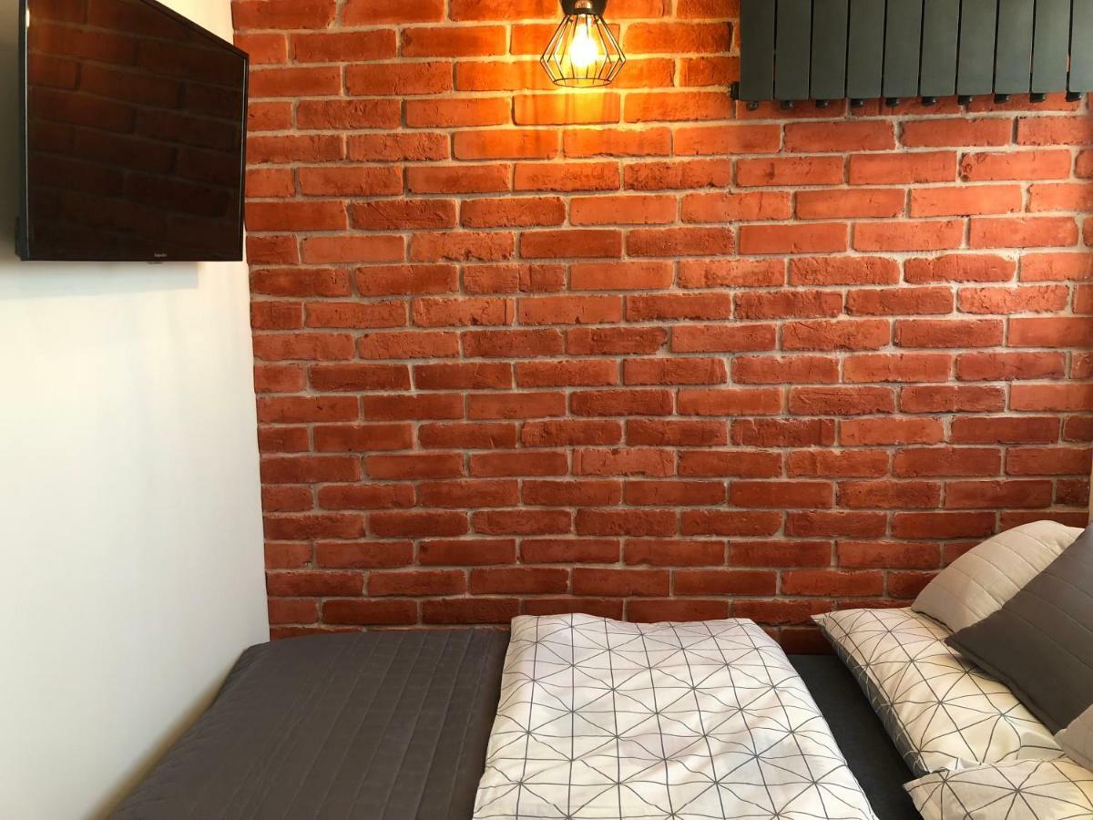 Family & Business Sauna Apartments Rynek Centrum Downtown - 2 Bedroom With Private Sauna, Balcony, Parking Kielce Luaran gambar
